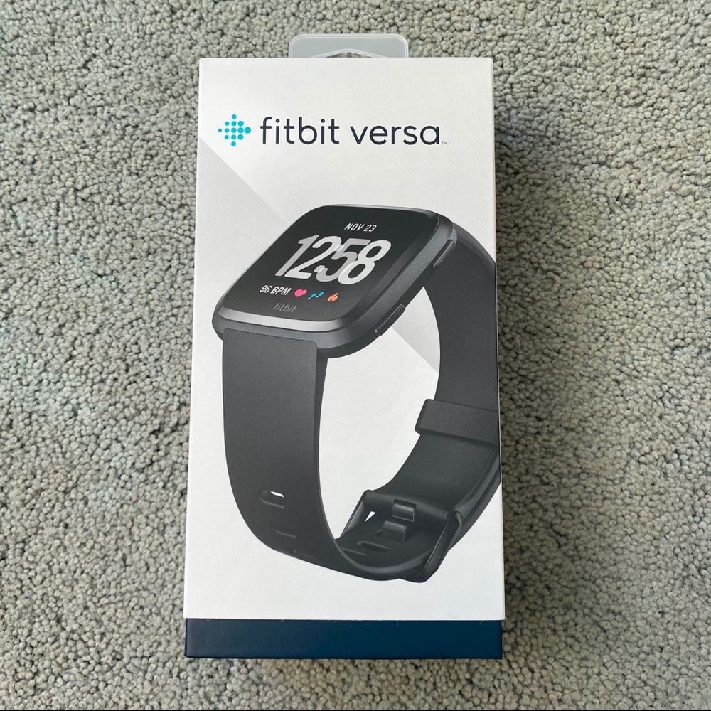 fitbit Versa - used in box